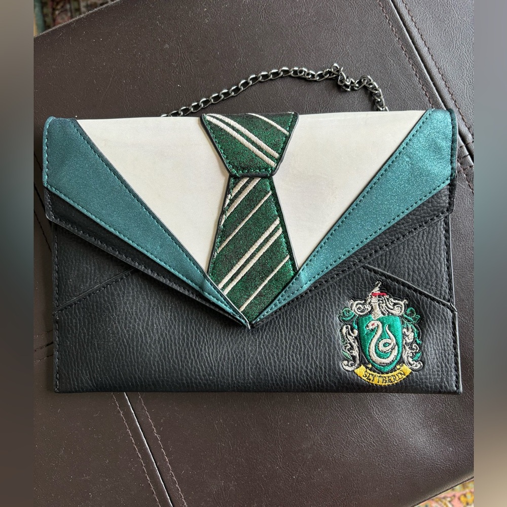 Slytherin Danielle Nicole Hand Bag